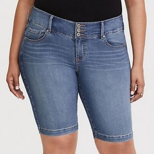 TORRID Jeggings Bermuda Shorts Size 24